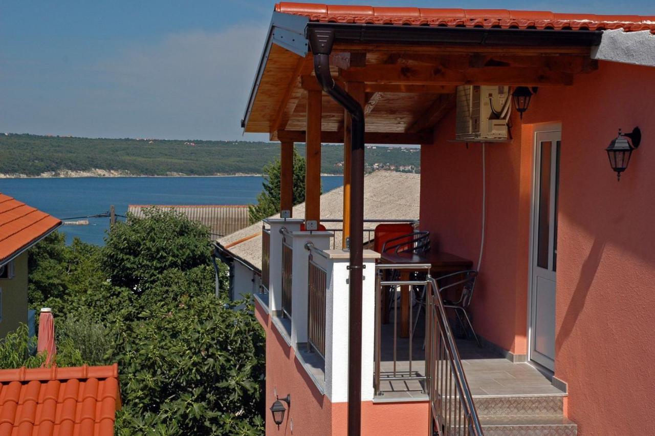 Eva Apartment Gornji Karin Exterior photo